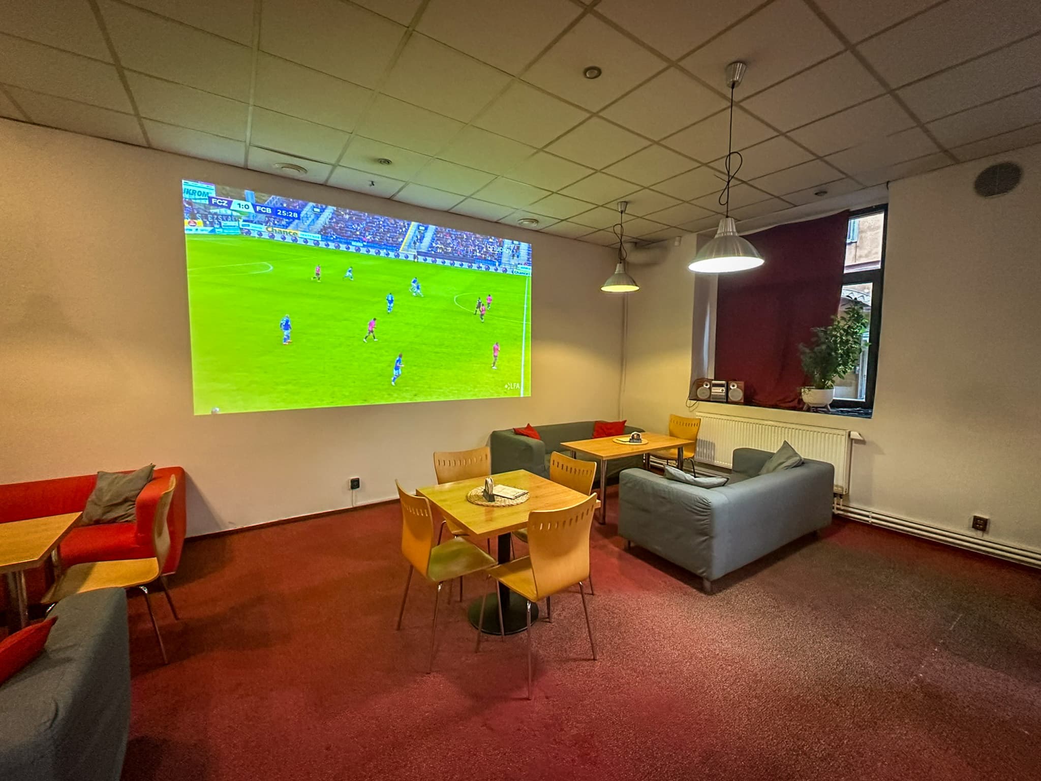 Atmosféra našeho baru